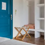 Metaxatos Apart Otel 4*