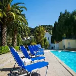 Apart-hotel Metaxatos 4*