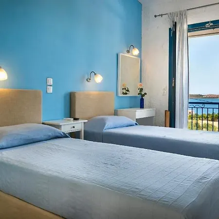 Metaxatos Aparthotel 4*
