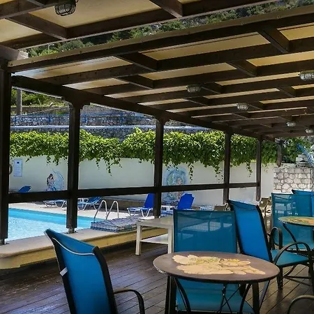 Metaxatos Aparthotel