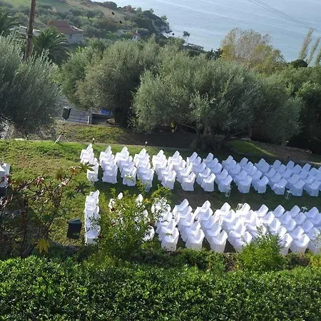 Apart Otel Metaxatos 4*