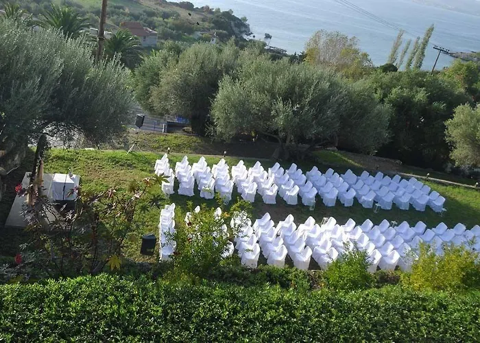 Lejlighedshotel Metaxatos 4*