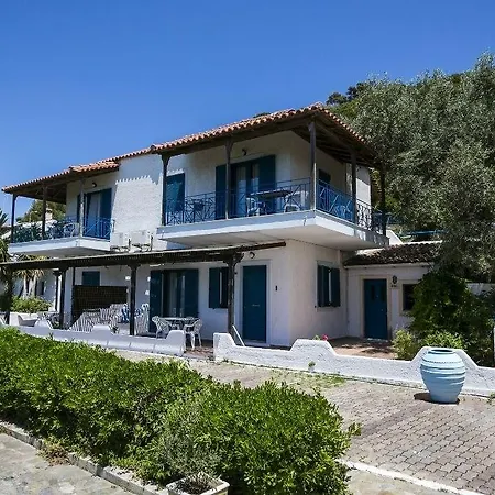 Metaxatos アルゴストリオン